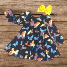 Load image into Gallery viewer, Butterfly Print Twirl Girl&#39;s Dress
